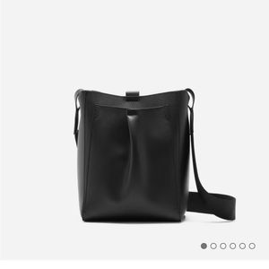 PERFECT CONDITION Everlane Italian Leather Mini Studio Bag, black